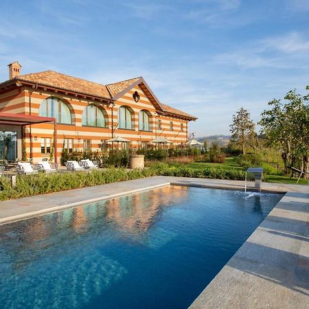Villaggio Narrante - Cascina Galarej Серралунга-д'Альба Экстерьер фото