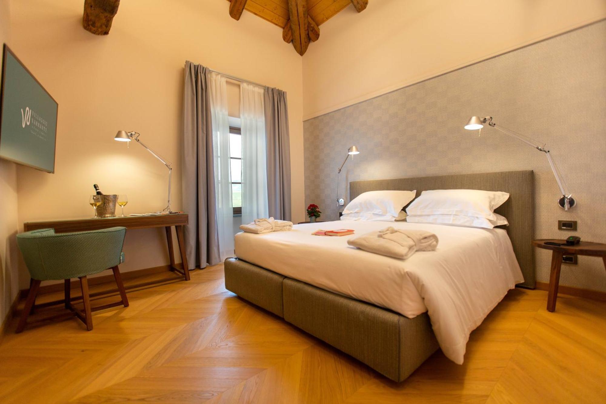 Villaggio Narrante - Cascina Galarej Серралунга-д'Альба Экстерьер фото